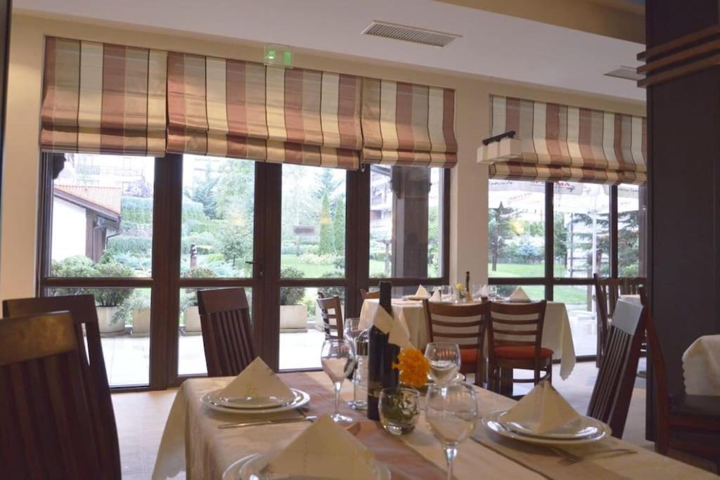 Breathtaking Mountain View 3 Bedrooms Appartement Bansko Eksteriør billede